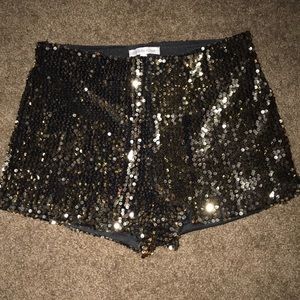 Charlotte Russe Black and Gold Sequin Shirts (XS)